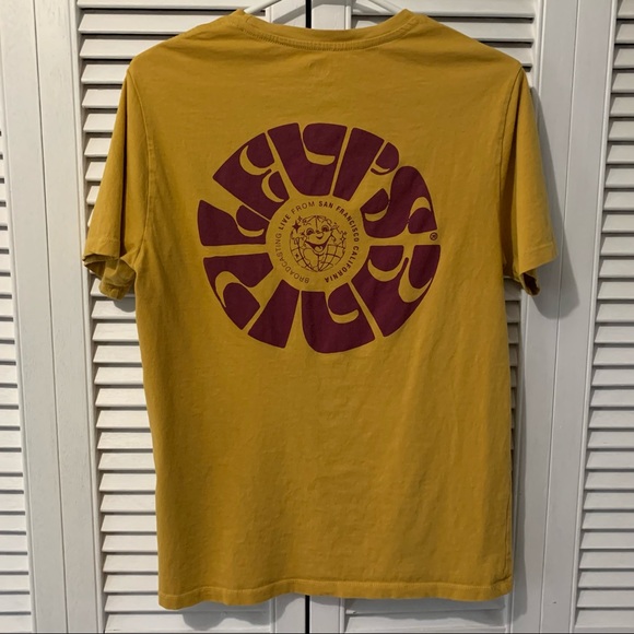 Vintage Levi’s Tee - Picture 2 of 6